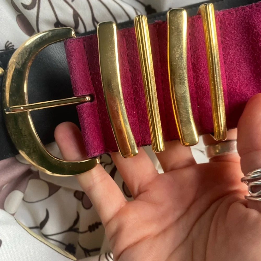 Vintage The Limited Suede Gold-Accent Wide Waist Belt black purple pink USA